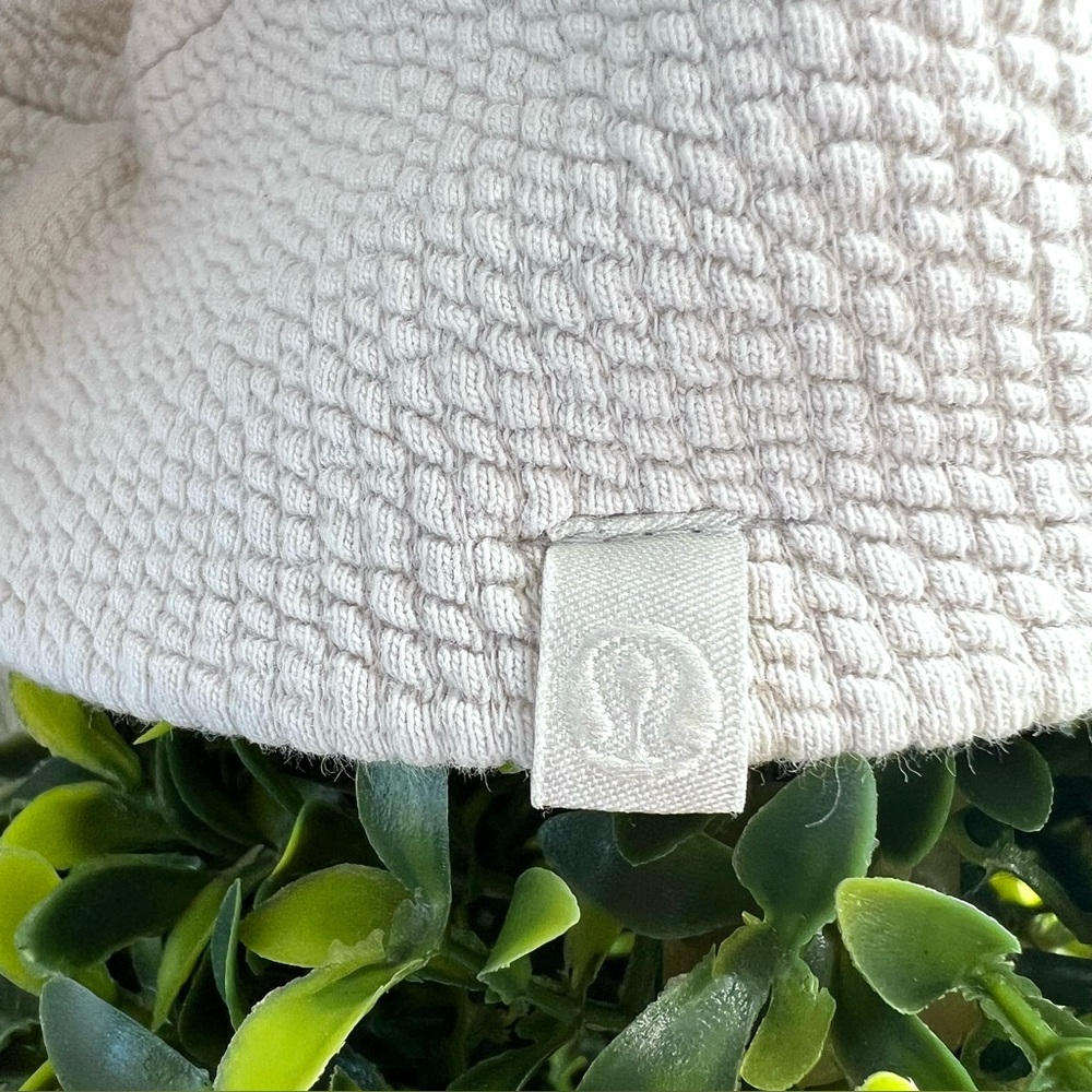 Lululemon Textured Half-Zip Hoodie Bone Size 8 - Picture 8 of 16